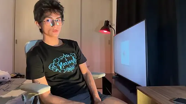 KAMESAN08 – webcam model profile photo Image 11