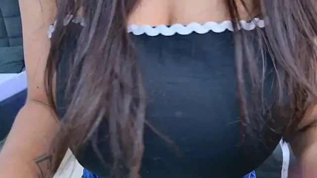 yourXgirl- – webcam model profile photo Image 16