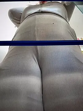 LinaTwins – webcam model profile photo Image 12