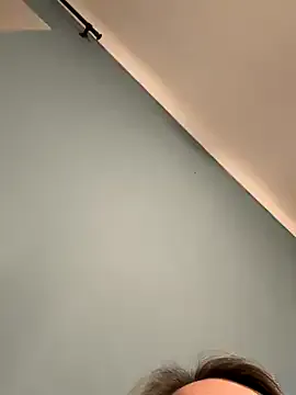 LoraDevine – webcam model profile photo Image 18