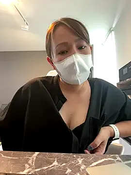 Her-Girl – webcam model profile photo Image 13