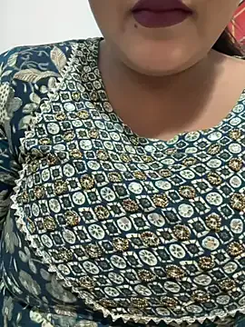 British_EmJess – webcam model profile photo Image 14