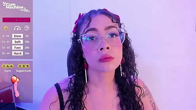 BlondeScarlettx – webcam model profile photo Image 13