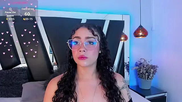 BlondeScarlettx – webcam model profile photo Image 9