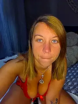 BlondeScarlettx – webcam model profile photo Image 9