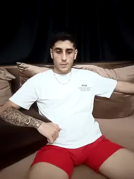 LizzieGreyX – webcam model profile photo Image 12