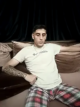 LizzieGreyX – webcam model profile photo Image 16