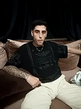 LizzieGreyX – webcam model profile photo Image 19