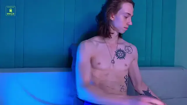 alexwos – webcam model profile photo Image 8