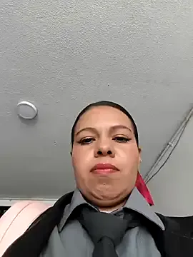 mayadashaaa – webcam model profile photo Image 3