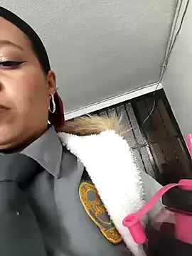 mayadashaaa – webcam model profile photo Image 6