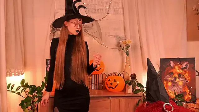 KateDivineUK – webcam model profile photo Image 4