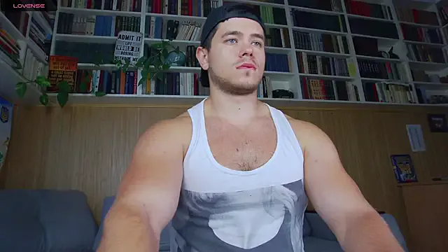 LinaParadise – webcam model profile photo Image 16