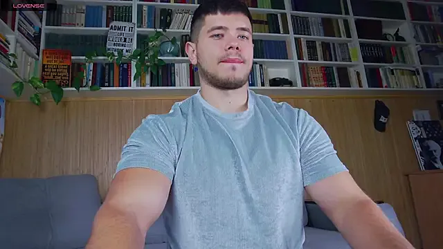 LinaParadise – webcam model profile photo Image 17