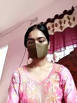 KedraLuv – webcam model profile photo Image 11