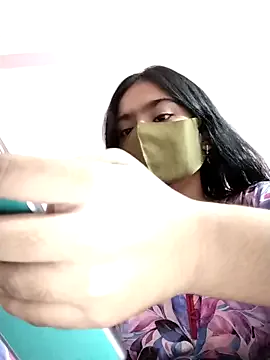 KedraLuv – webcam model profile photo Image 12