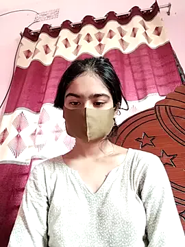 KedraLuv – webcam model profile photo Image 14