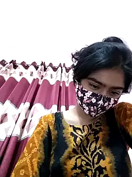 KedraLuv – webcam model profile photo Image 19