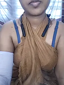 BabeBeth40 – webcam model profile photo Image 5