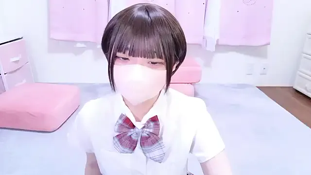 LoraDevine – webcam model profile photo Image 16