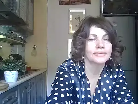 LadyFay – webcam model profile photo Image 13