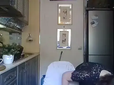 LadyFay – webcam model profile photo Image 4