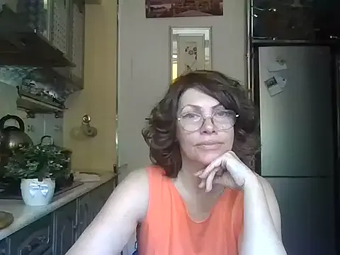 LadyFay – webcam model profile photo Image 7