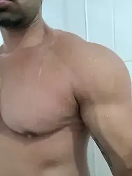 BrookeBratXO – webcam model profile photo Image 14