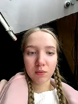 Sailor-Moons – webcam model profile photo Image 19