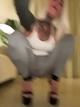 LeoAndKali – webcam model profile photo Image 14