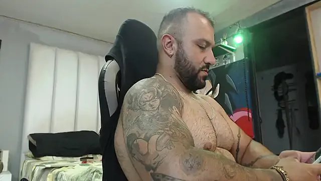 kroddy1985 – webcam model profile photo Image 12