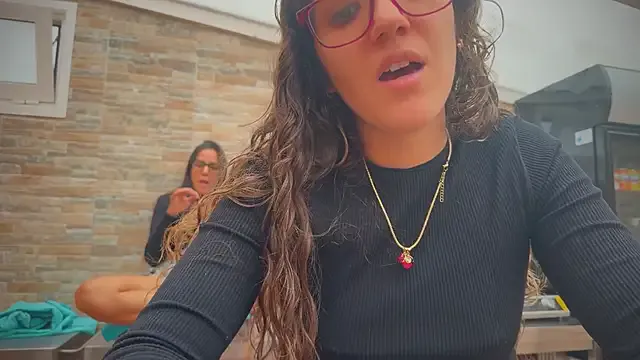 BlondeScarlettx – webcam model profile photo Image 15