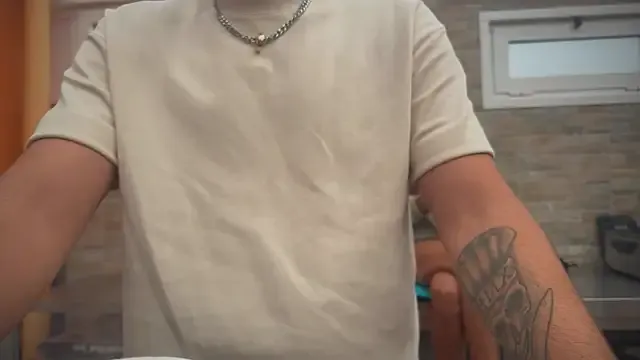 BlondeScarlettx – webcam model profile photo Image 18