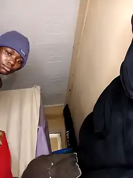 SelennaMoon – webcam model profile photo Image 2