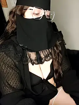 Chelsi16 – webcam model profile photo Image 6