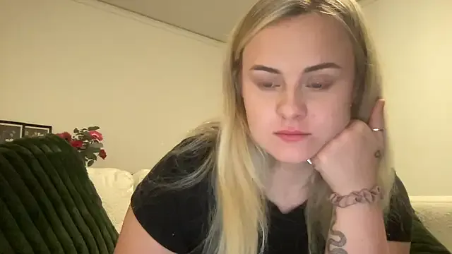 Sonya-reallsugar – webcam model profile photo Image 10