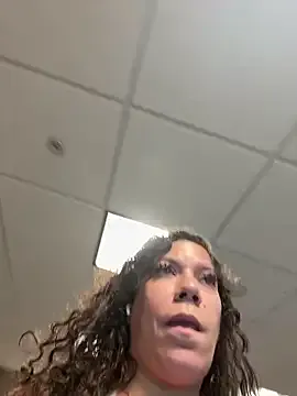 blondeambitionnn – webcam model profile photo Image 10