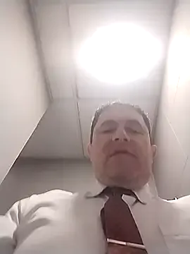 MartinaCroxx – webcam model profile photo Image 17