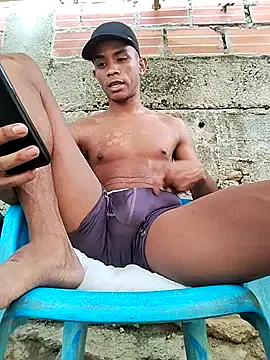 Scarlettsteelexo – webcam model profile photo Image 18