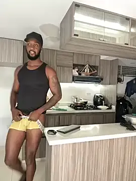 SelennaMoon – webcam model profile photo Image 2