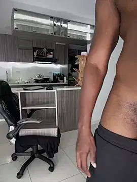 SelennaMoon – webcam model profile photo Image 8