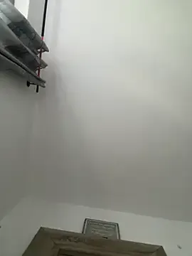 milli1983 – webcam model profile photo Image 14