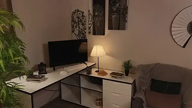 BlondeScarlettx – webcam model profile photo Image 2