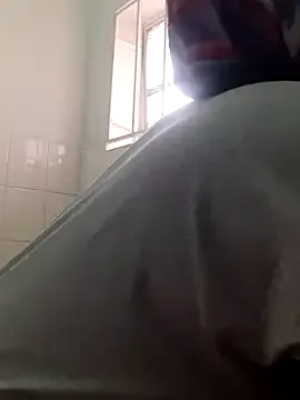 LizzieGreyX – webcam model profile photo Image 18