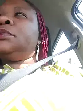 LizzieGreyX – webcam model profile photo Image 6