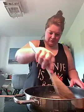 SelennaMoon – webcam model profile photo Image 4