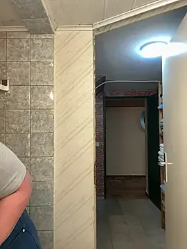 SelennaMoon – webcam model profile photo Image 6