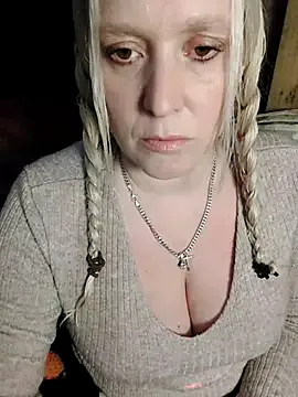 Loli_Belle – webcam model profile photo Image 13