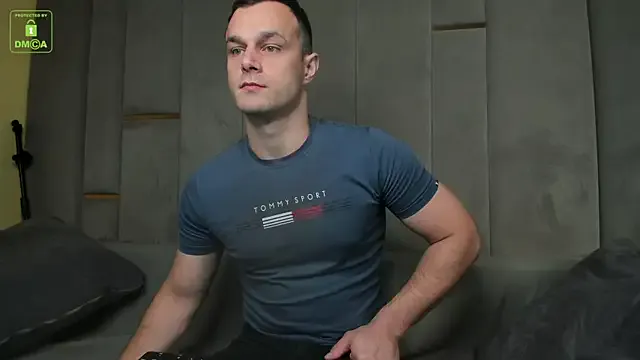 alexwos – webcam model profile photo Image 16