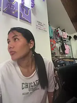 SelennaMoon – webcam model profile photo Image 3